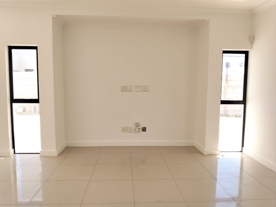 4 Bedroom Property for Sale in Parklands North Western Cape